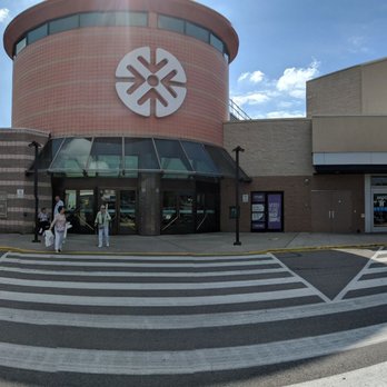 Centerpoint Mall - Outside Entrance 1 which is next to the Lowe's and faces Steeles & Yonge. September 2018 - Shopping Centers Near Me - Toronto, Ontario