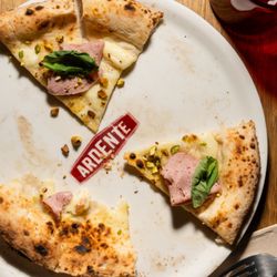 Ardente Pizzeria Napoletana - Condesa - Verdadera pizza napoletana en Ardente