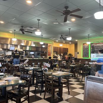 Metro Diner - Breakfast & Brunch Near Me - Jacksonville, Florida