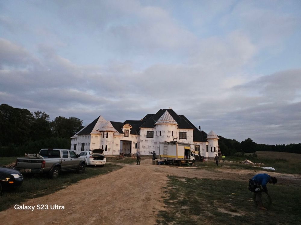 Slide of Stellar Roofing