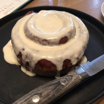 Somerset - Cinnamon bun - American Near Me - Chicago, Illinois Somerset - Cinnamon bun - American Near Me - Chicago, Illinois