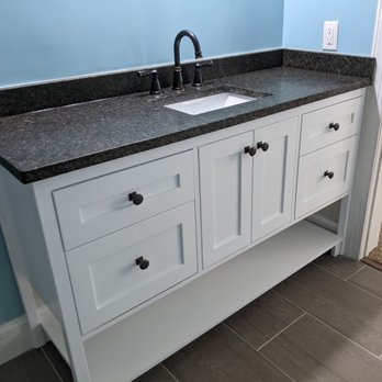 Tom Bogan Craftsman - Bathroom Vanity - Cabinetry Near Me Tom Bogan Craftsman - Bathroom Vanity - Cabinetry Near Me