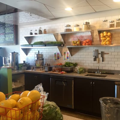 Sip Organic Juice Bar by null