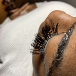 Lady G Lash Bar - Volume $175