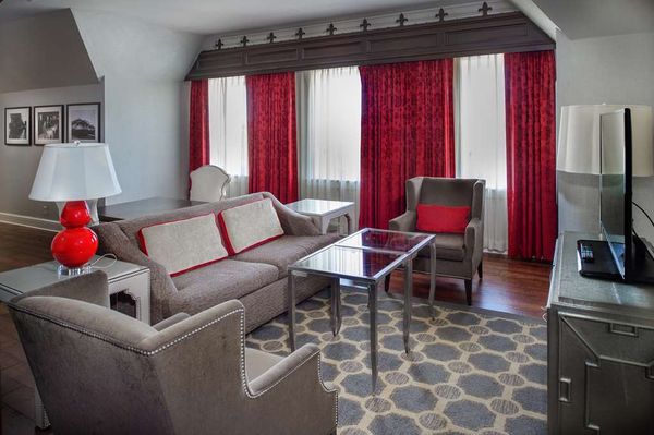 St. Louis Union Station Hotel, Curio Collection by Hilton by null