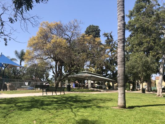 Photo of Robert L Burns Park - Los Angeles, CA, United States