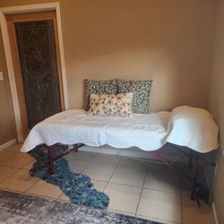 Beth Beyer, RN - RenoHypnotherapyQHHT - Hypnotherapy Table