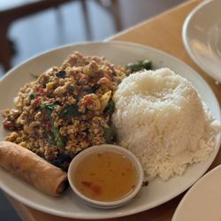 Basil Chicken Lunch Special Spice Level: Thai Hot