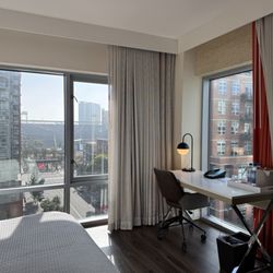 Hotel Indigo San Diego-Gaslamp Quarter - Corner room!