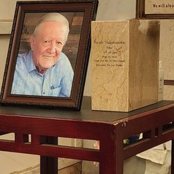 Whittier Printing - The print of my Dad a day before his memorial was  wonderful made for us.