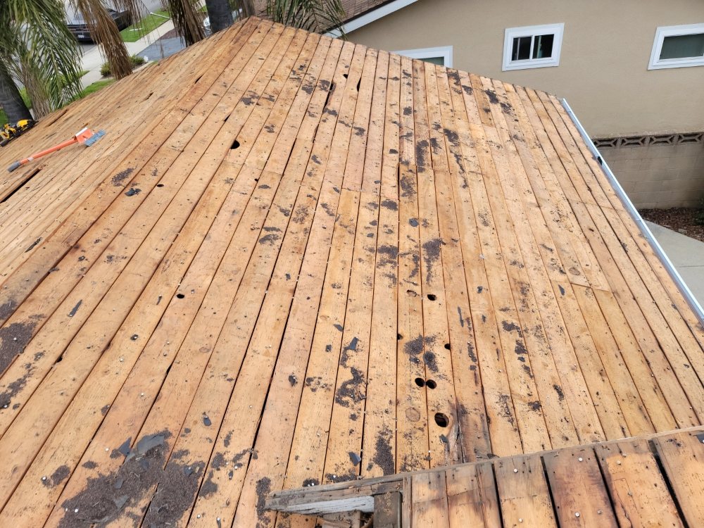 Slide of 3 Kings Enterprises