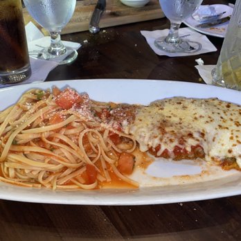 Divieto Ristorante - Estero - Parmigiana (sauce was bad) - Italian Near Me - Estero, Florida
