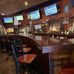 KC's Restaurant & Pub