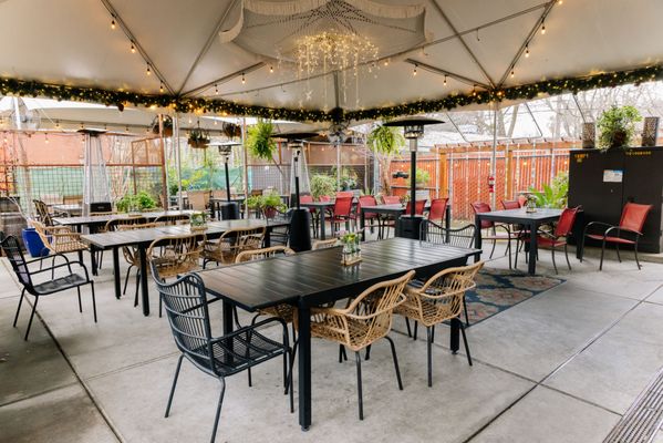 Alaro Craft Brewery, Restaurant & Cocktail Bar by null