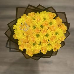 Lareina's Floral Studio - 24 + count yellow flowers with topper