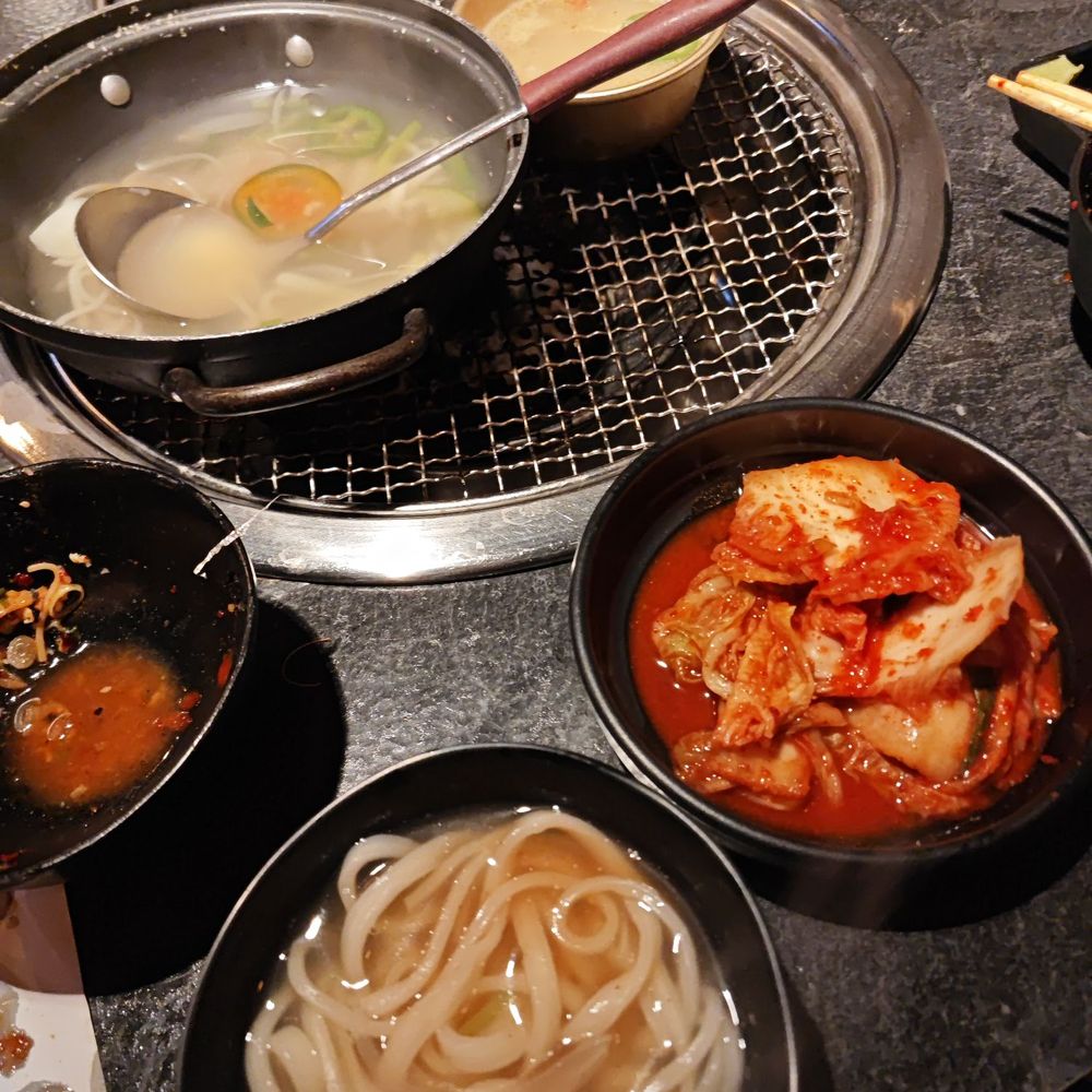 Burnin' Shell - noodld soup and deliciousscalps soup - Seafood Near Me - Los Angeles, California