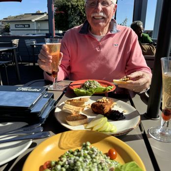 HORATIO’S - Updated June 2024 - 2592 Photos & 1672 Reviews - 60 Monarch ...