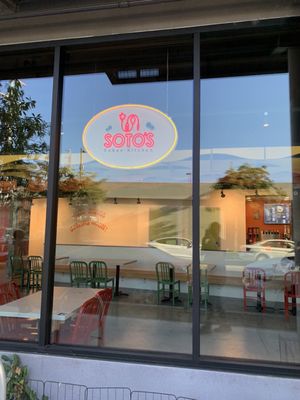 Barranca Food Hall by null