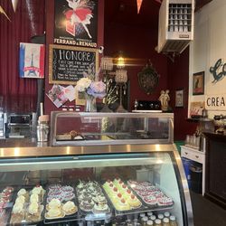 Honore Patisserie and Espresso