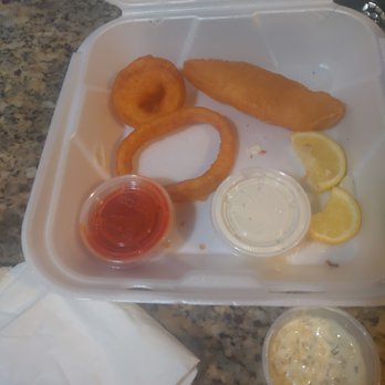 Kelli's Cafe - a tray of food - Cafes Near Me - Portland, Oregon