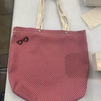 Sew FYI - My fabulous tote bag - Art Classes Near Me - Los Angeles, California Sew FYI - My fabulous tote bag - Art Classes Near Me - Los Angeles, California