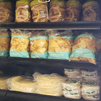 El Gallo Bakery - Bakeries Near Me - Los Angeles, California El Gallo Bakery - Bakeries Near Me - Los Angeles, California