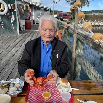 Sprague's Lobster - Lobster dinner. - Seafood Near Me - Wiscasset, Maine Sprague's Lobster - Lobster dinner. - Seafood Near Me - Wiscasset, Maine