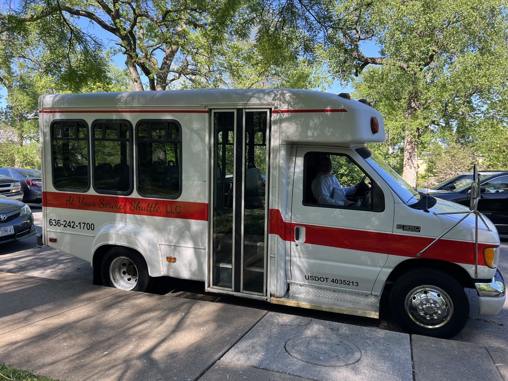 AT YOUR SERVICE SHUTTLE AND TAXI Updated September 2024 Saint Clair