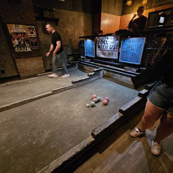 Union Hall - two people playing pool in a pub - Pubs Near Me - Brooklyn, New York Union Hall - two people playing pool in a pub - Pubs Near Me - Brooklyn, New York