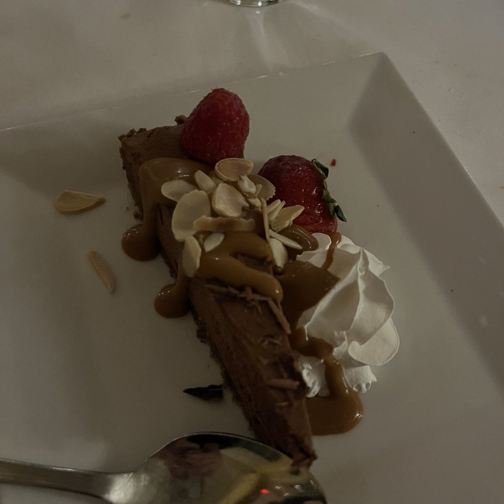 Le Provencal Bistro - Chocolate mousse tart - French Near Me - Mamaroneck, New York Le Provencal Bistro - Chocolate mousse tart - French Near Me - Mamaroneck, New York