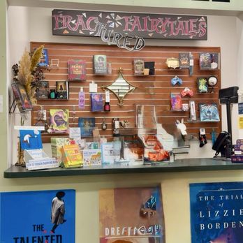 Vroman's Bookstore - Will call area where we picked up our purchased books. - Bookstores Near Me - Pasadena, California Vroman's Bookstore - Will call area where we picked up our purchased books. - Bookstores Near Me - Pasadena, California