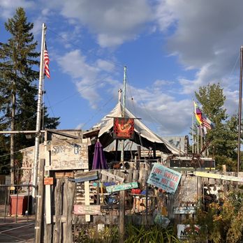 Tom's Burned Down Cafe