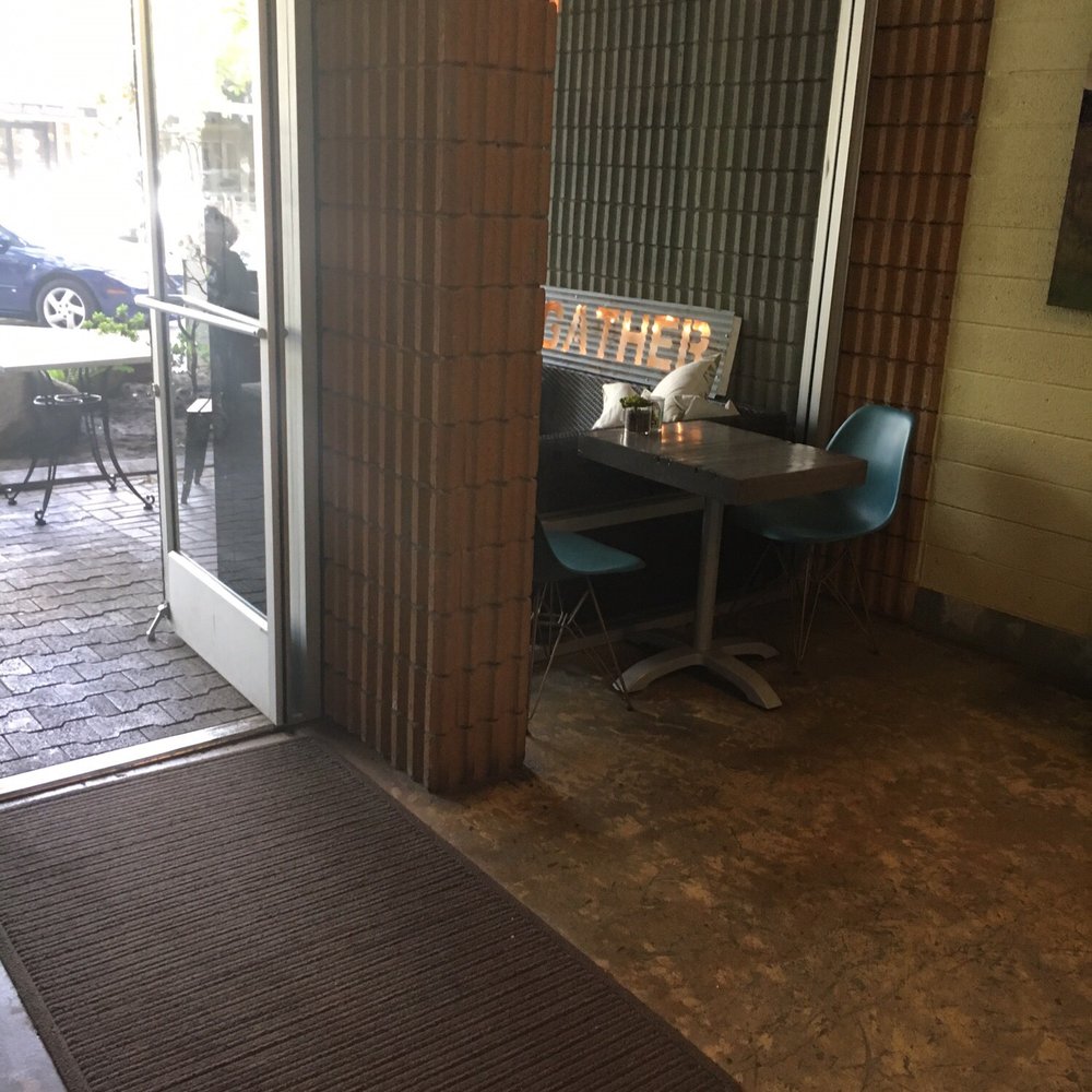La Mo Cafe - Cute nook - Breakfast & Brunch Near Me - Turlock, California La Mo Cafe - Cute nook - Breakfast & Brunch Near Me - Turlock, California