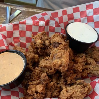 Lucy's Fried Chicken - Chicken livers and gizzards with a chipotle sauce and a dill sour cream - New American Near Me - Austin, Texas Lucy's Fried Chicken - Chicken livers and gizzards with a chipotle sauce and a dill sour cream - New American Near Me - Austin, Texas
