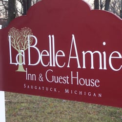 La Belle Amie Inn and Guest House