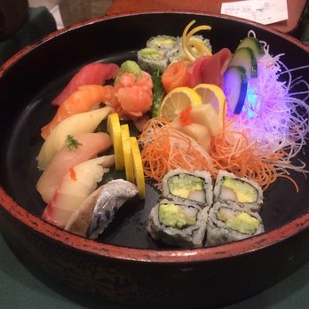 Emerald Garden - a bowl of sushi and vegetables - Chinese Near Me - Shrewsbury, Pennsylvania Emerald Garden - a bowl of sushi and vegetables - Chinese Near Me - Shrewsbury, Pennsylvania