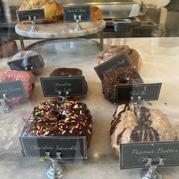 BKeDSHoP - Donuts Near Me - Charleston, South Carolina