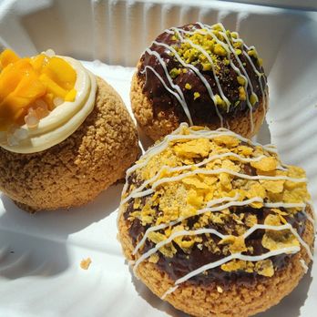 Mon Chourie - Desserts Near Me - San Diego, California