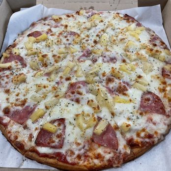 Fat Tomato Pizza - Aloha Hawaiian Pizza - Pizza Near Me - Los Angeles, California Fat Tomato Pizza - Aloha Hawaiian Pizza - Pizza Near Me - Los Angeles, California