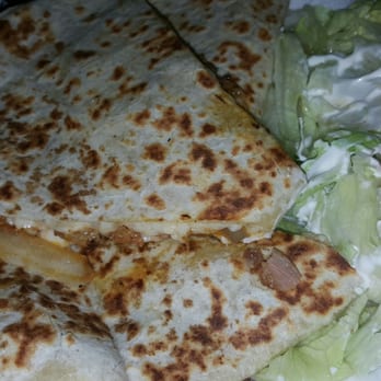 Julie's Tacos - Al pastor quesdilla - Food Trucks Near Me - Los Angeles, California Julie's Tacos - Al pastor quesdilla - Food Trucks Near Me - Los Angeles, California