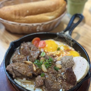 NEP Cafe - Irvine - Filet Mignon Banh Mi Chao - Breakfast & Brunch Near Me - Irvine, California NEP Cafe - Irvine - Filet Mignon Banh Mi Chao - Breakfast & Brunch Near Me - Irvine, California