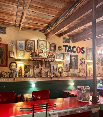 Joe’s Taco Lounge by null