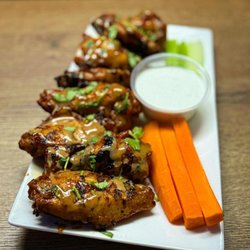 Longshots Bar & Grill