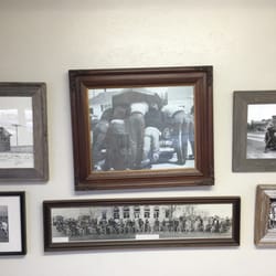 Lake Highlands Automotive - Super cool family style with old pictures on every wall