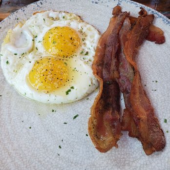Mash'D - Sunny Side Up Eggs and Bacon - New American Near Me - San Antonio, Texas Mash'D - Sunny Side Up Eggs and Bacon - New American Near Me - San Antonio, Texas