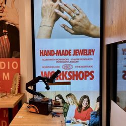 Handmade jewelry workshops!