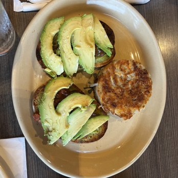 Snooze, an A.M. Eatery - Avoacado toast - Breakfast & Brunch Near Me - Addison, Texas