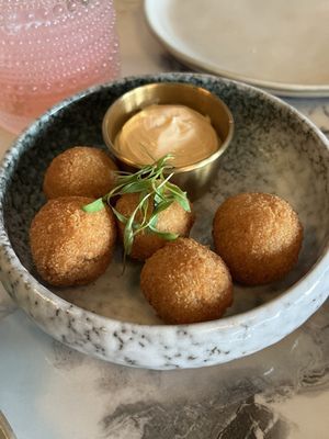 La Rosa Gastrobar by null