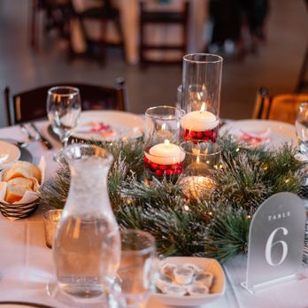 KS Otter Events - Christmas wedding details - Wedding Planning Near Me KS Otter Events - Christmas wedding details - Wedding Planning Near Me