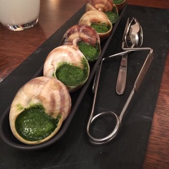 Moustache - Classic escargot - French Near Me - Paris 06, 75 Moustache - Classic escargot - French Near Me - Paris 06, 75